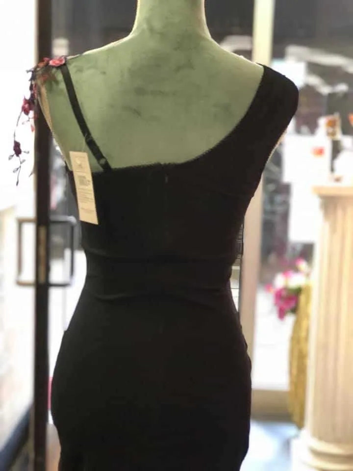 Abito elegante a sirena con ricami