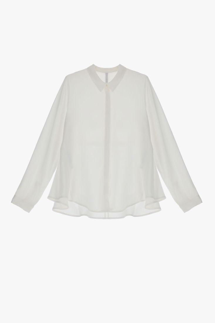 Camicia svasata con colletto classico