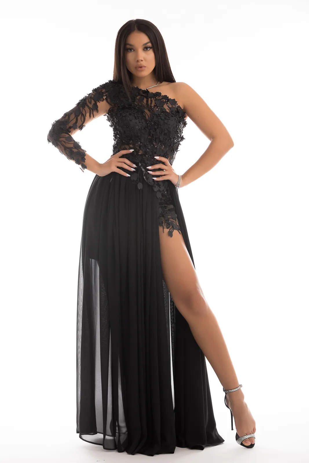 Elegante abito da cerimonia modello mono manica