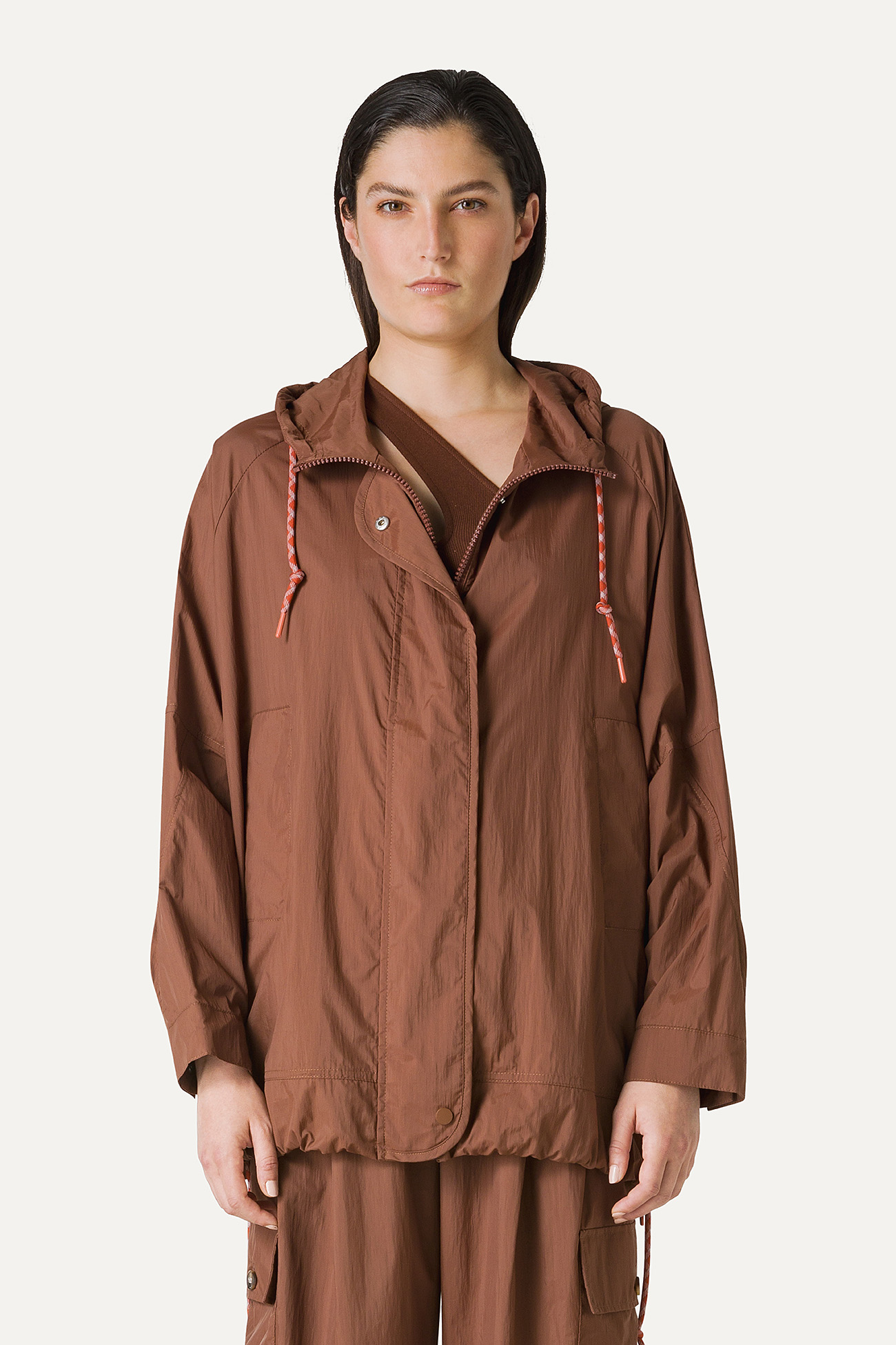 GIACCA CON CAPPUCCIO OVER IN NYLON 9206 - CIOCCOLATO