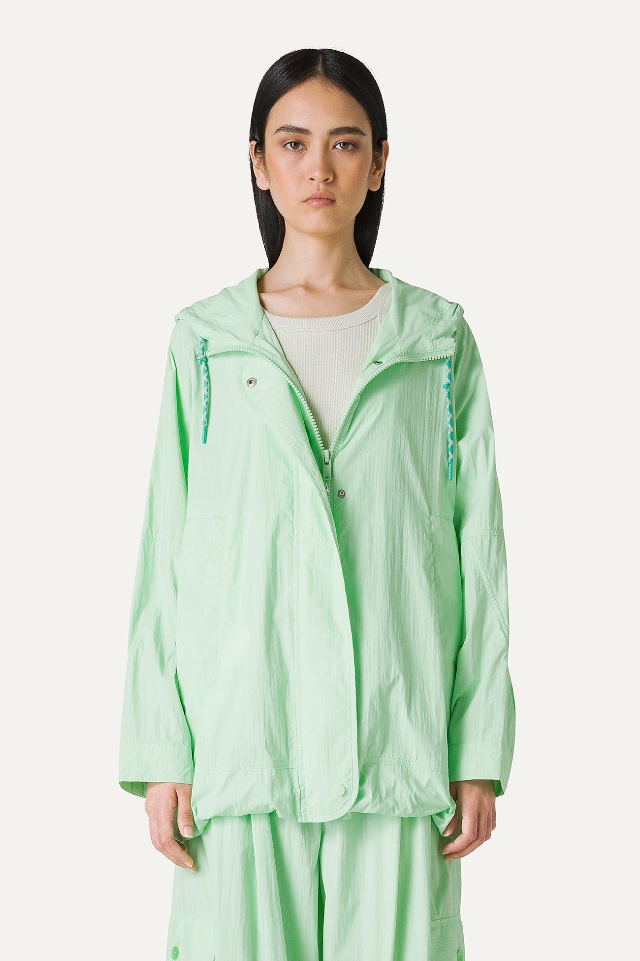 GIACCA CON CAPPUCCIO OVER IN NYLON 9206 - MENTA