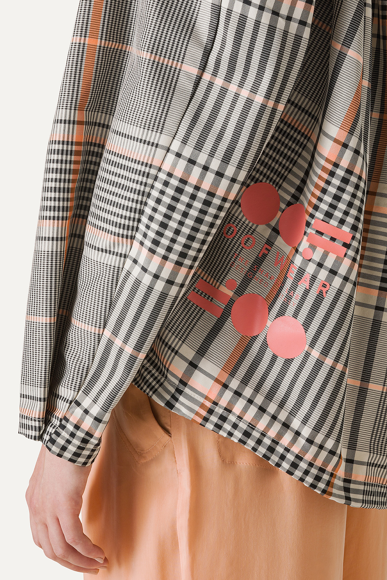 GIACCA CORTA IN NYLON MEMORY CON ARRICIO SULLA SCHIENA A DISEGNO CHECK 9139 - ARANCIO/CREMA