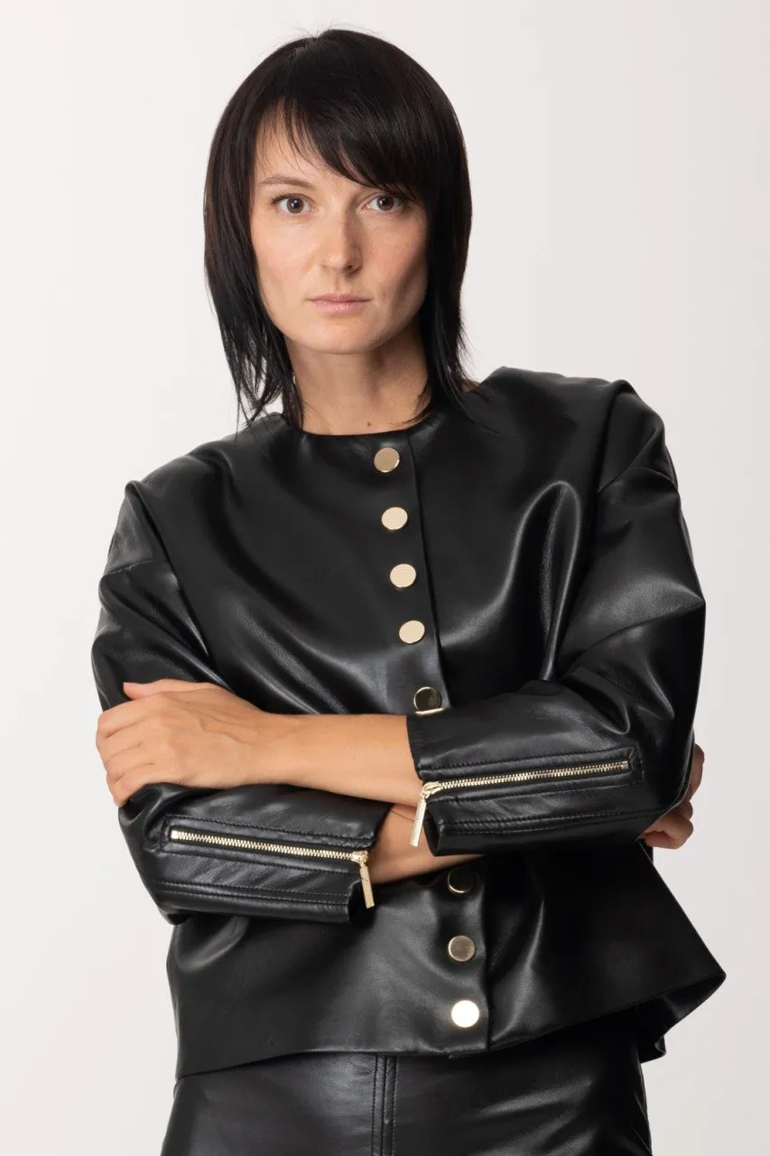 Giubbino effetto pelle con maniche con zip Nero
