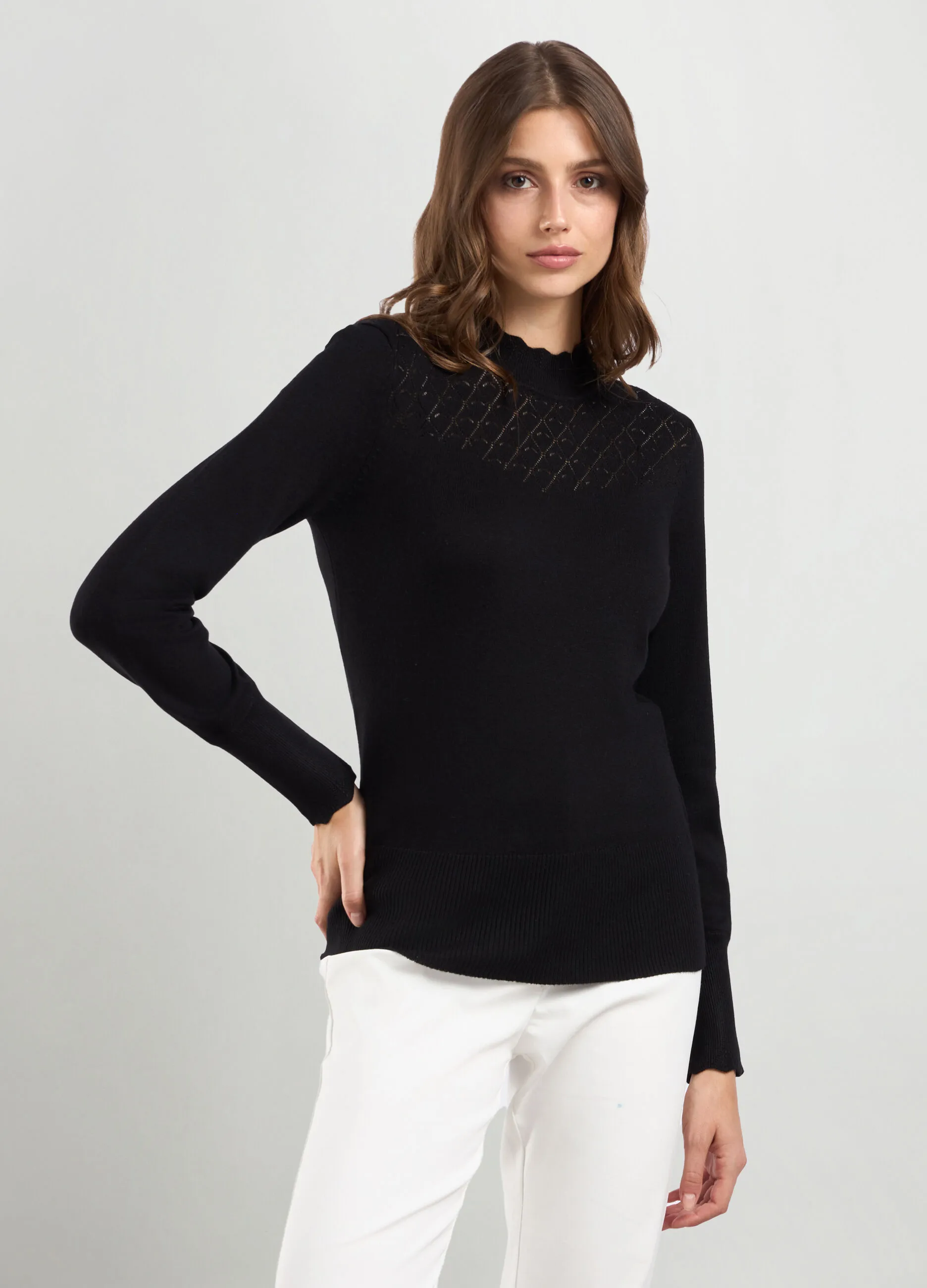 IWIE  Tricot in misto viscosa con lavorazione traforata donna