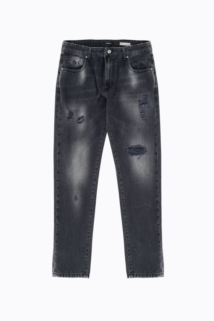 Jeans slim-fit effetto délavé con abrasioni