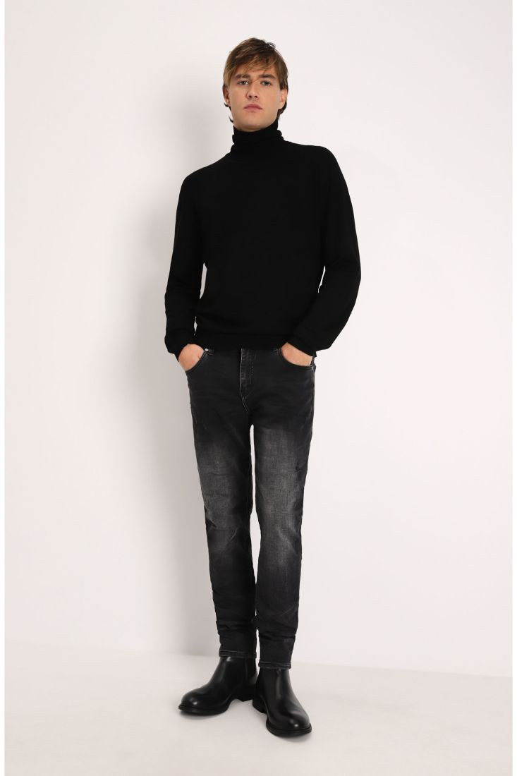 Jeans slim-fit effetto délavé