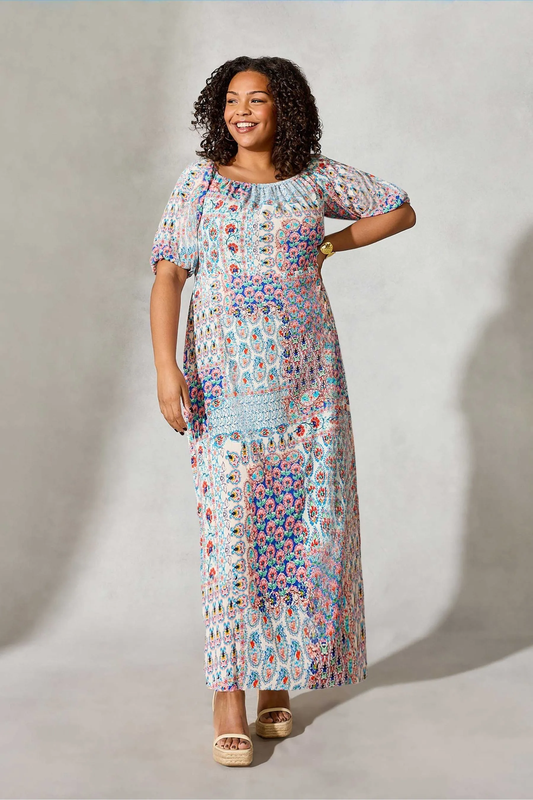 Live Unlimited Curve - Abito maxi con scollo alla Bardot Stampa mosaico