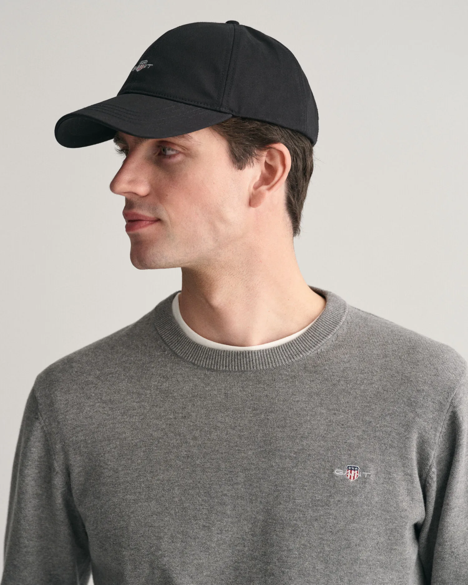 Maglia girocollo in cotone classico    