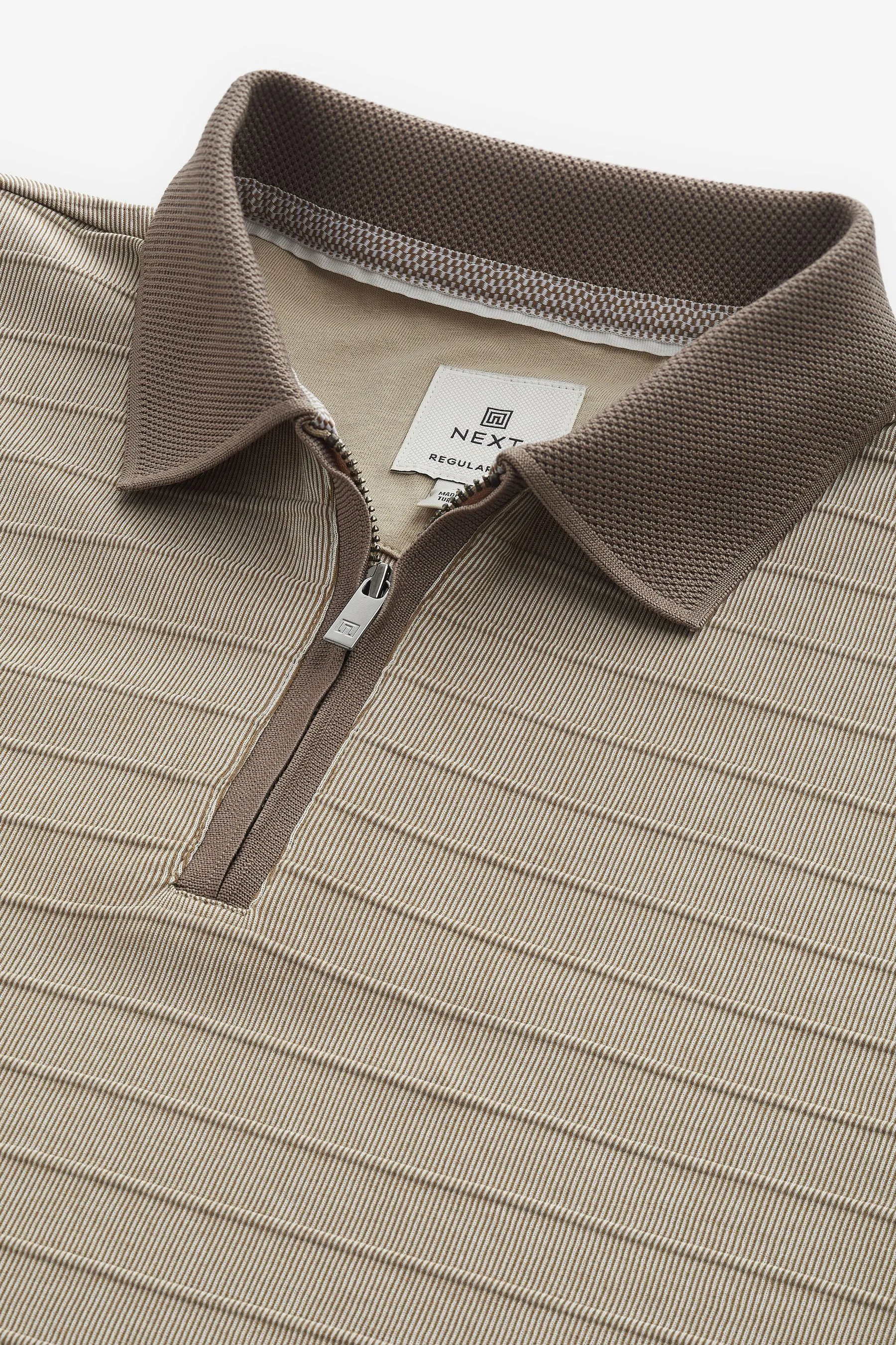Neutro  - Con zip - Polo elegante