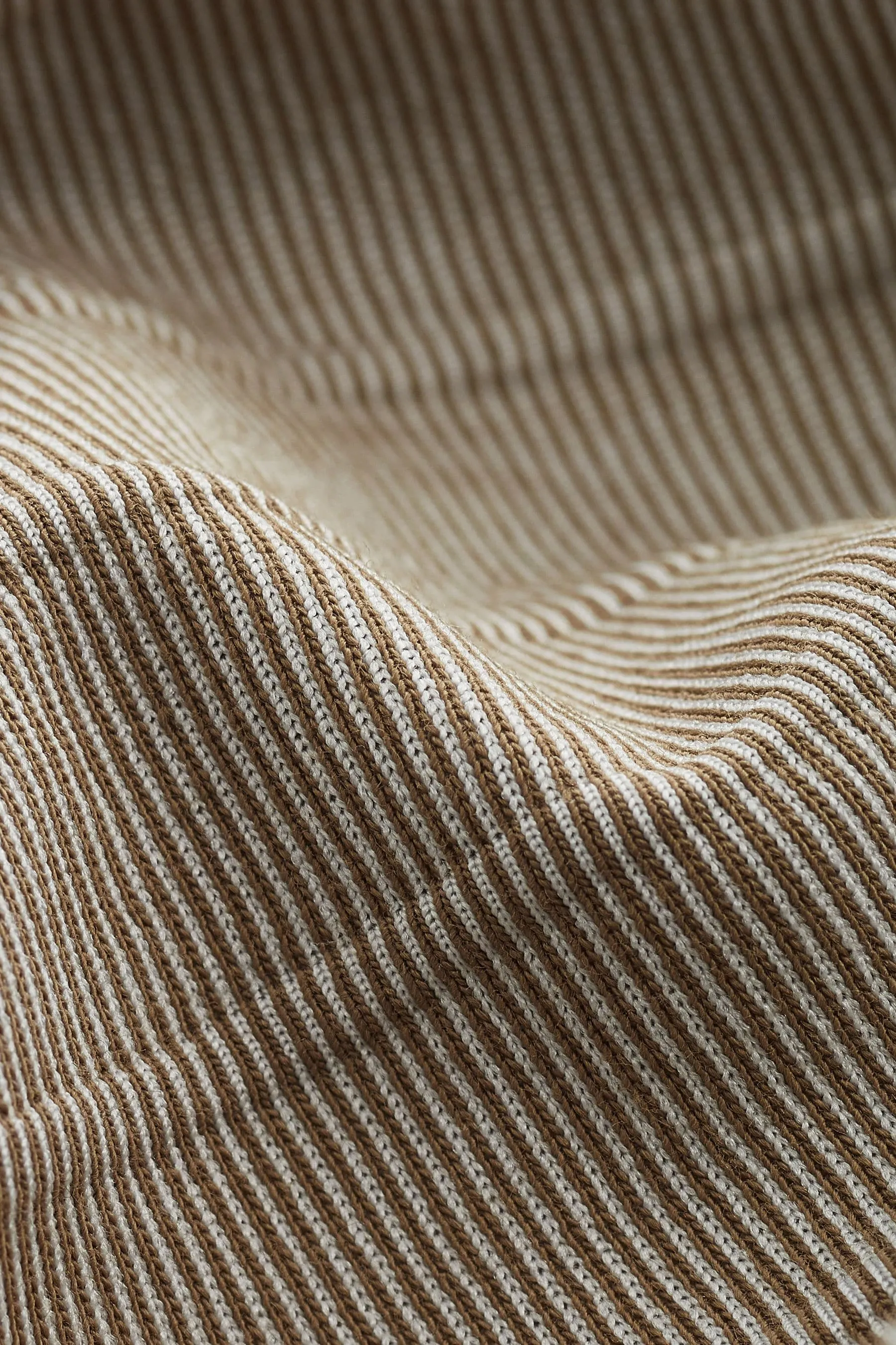 Neutro  - Con zip - Polo elegante