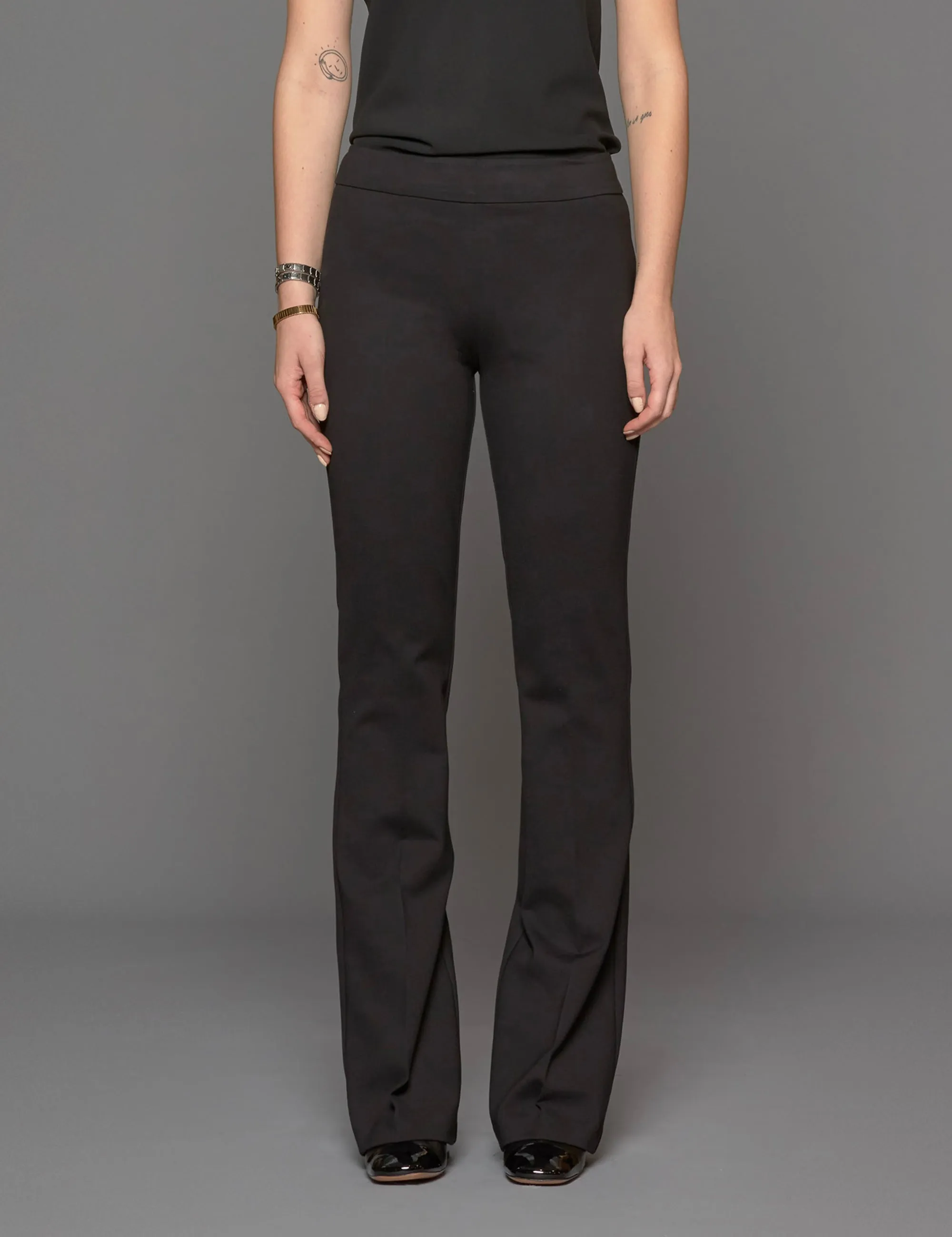 pantalone zampa punto milano nero