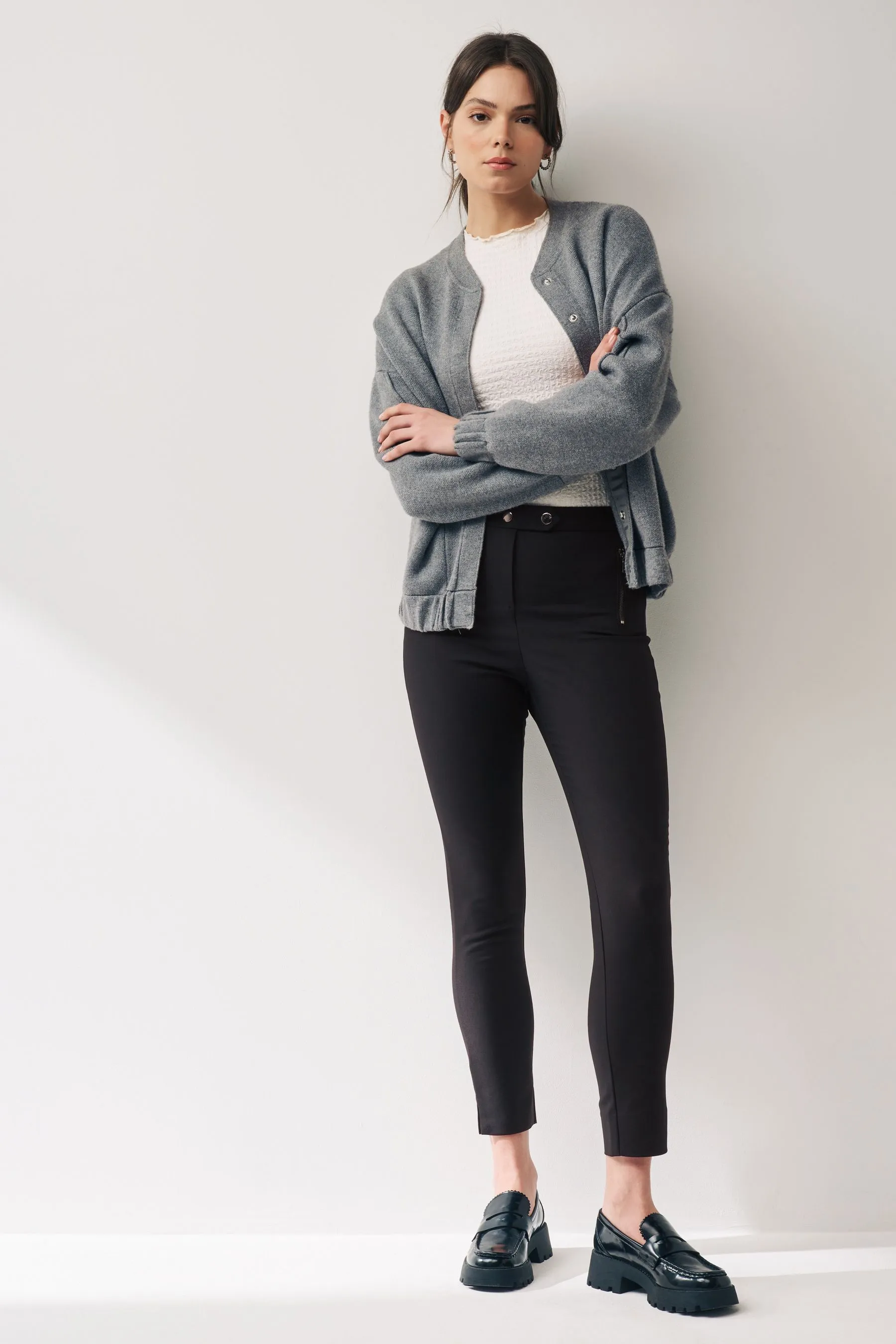 Pantaloni skinny con zip