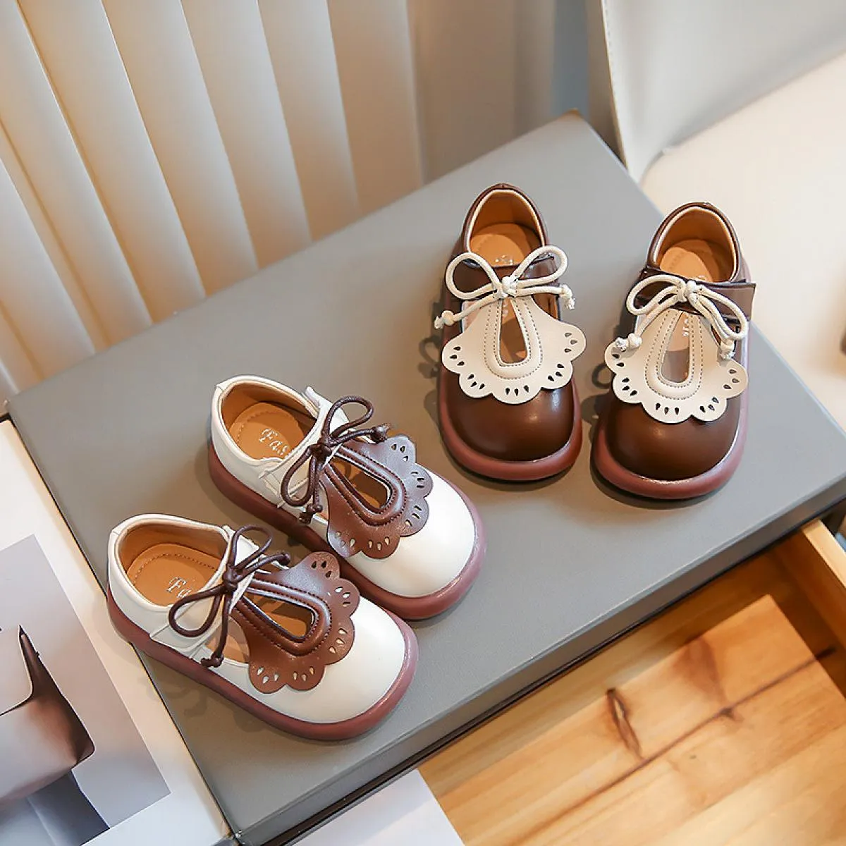 Scarpe da vacanza per ragazze Mary Janes di base Scarpe per bambini Appartamenti Scarpe casual antiscivolo per bambini Studenti