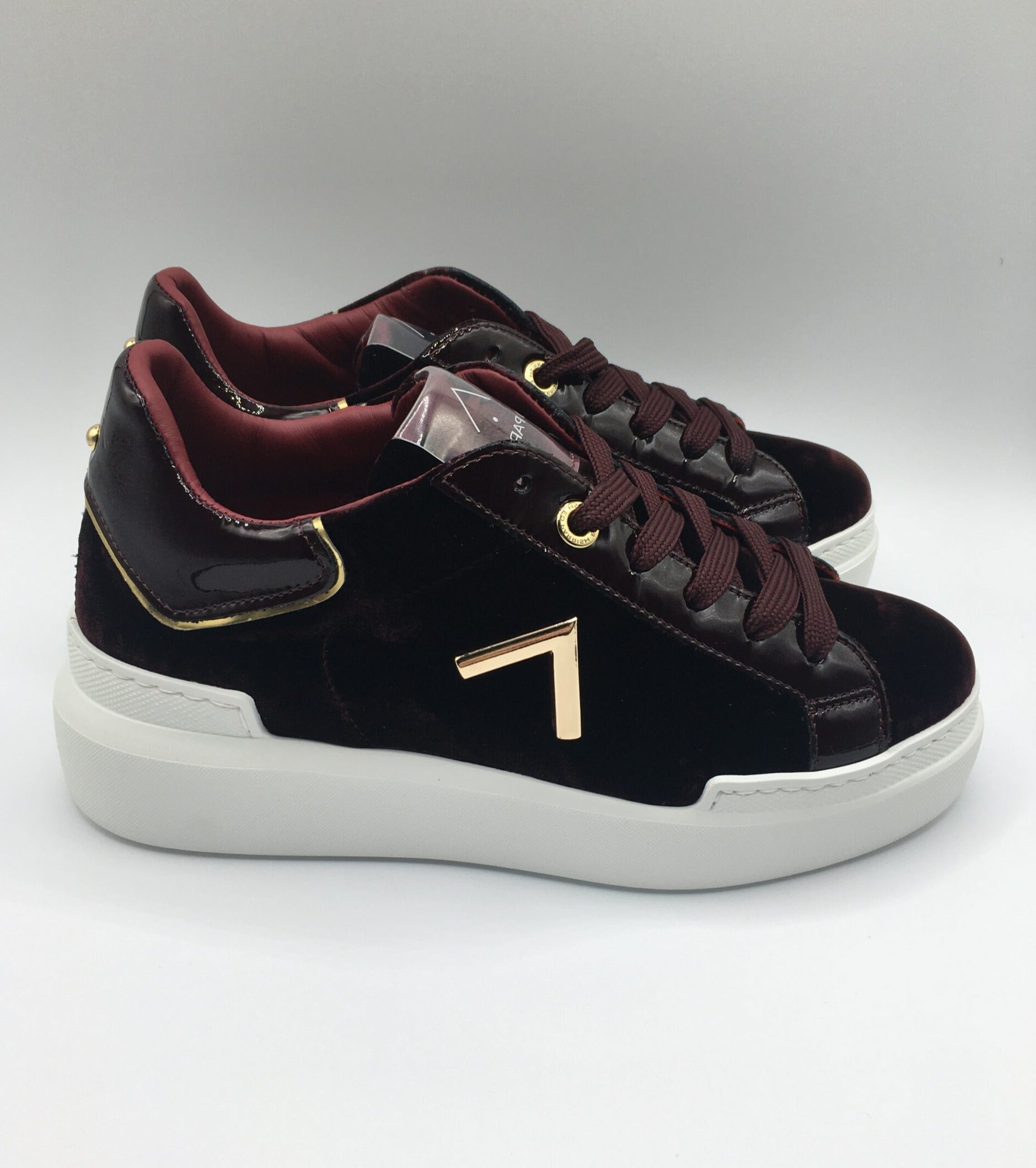 SNEAKERS CAMOSCIO PELLE LUCIDA