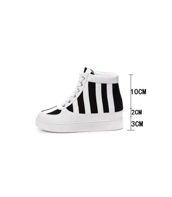 Sneakers june