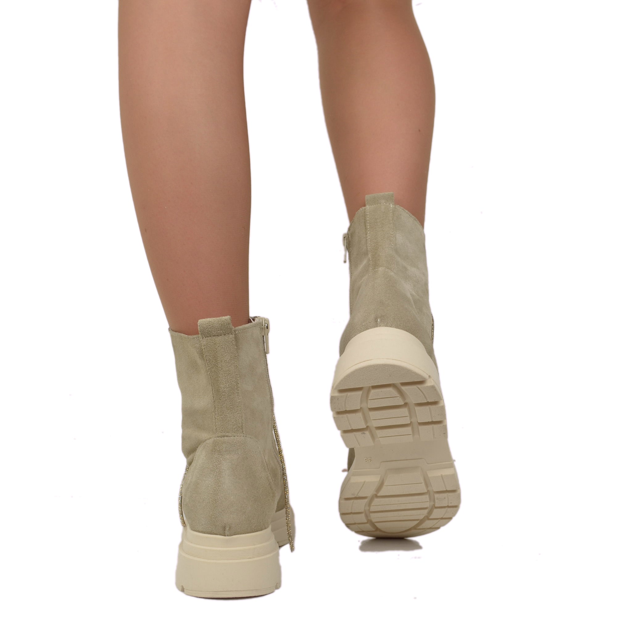 Stivaletti Biker Scamosciati Beige con Strass e Zip Laterale