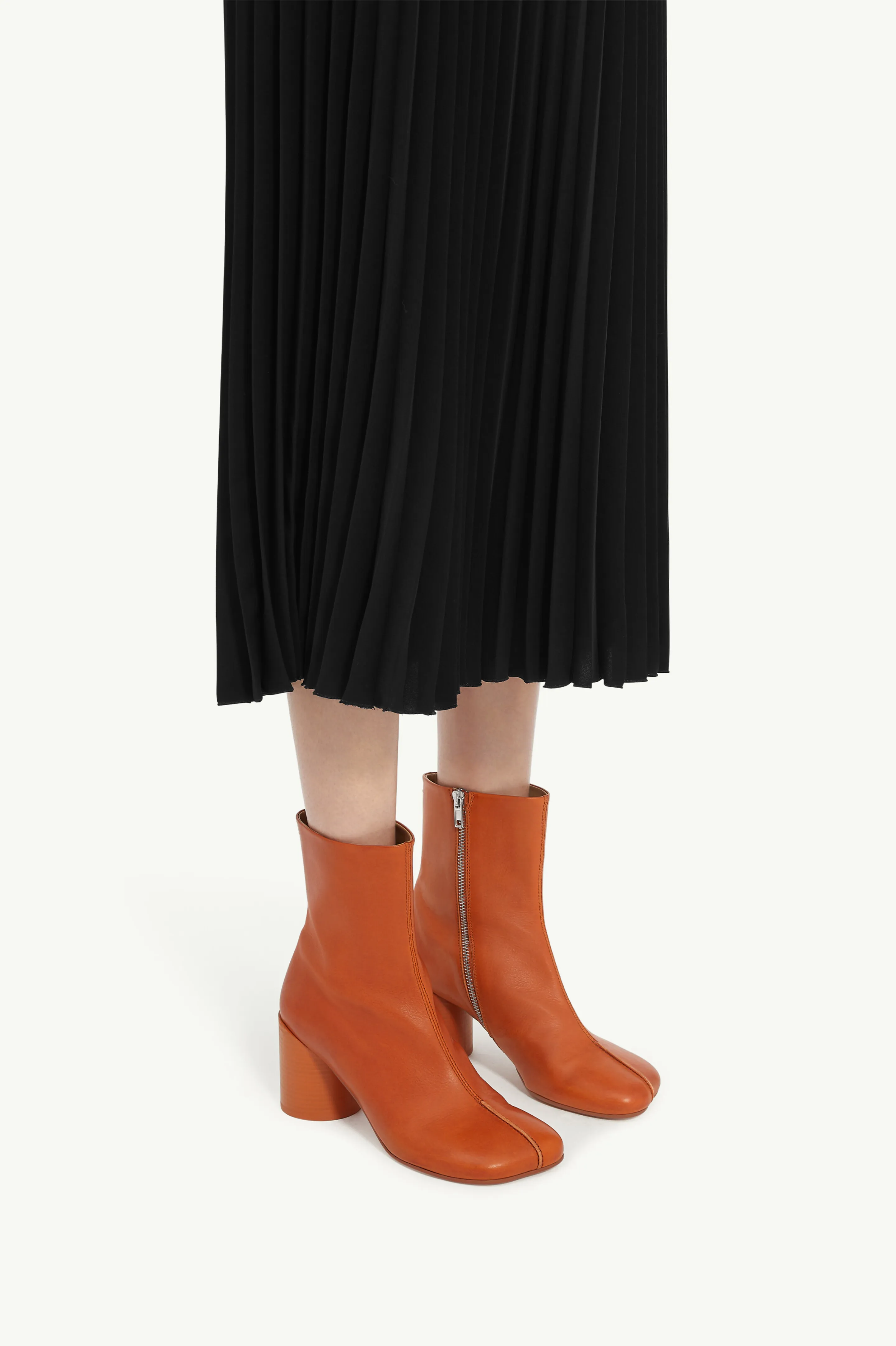 Stivaletti in pelle stitch-out