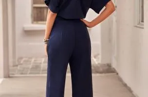 Tuta fashion con pantaloni lunghi ampi e maniche corte  Nelia, blu scuro