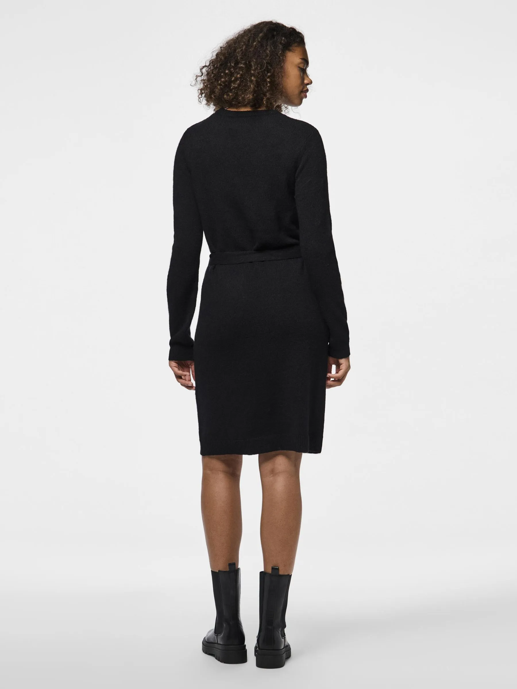 VESTITO A MAGLIA