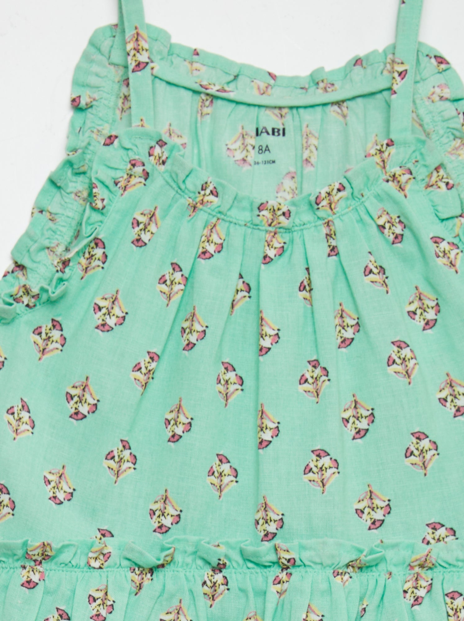 Vestito con gonna a ruota e motivo con volant sul fondo - VERDE