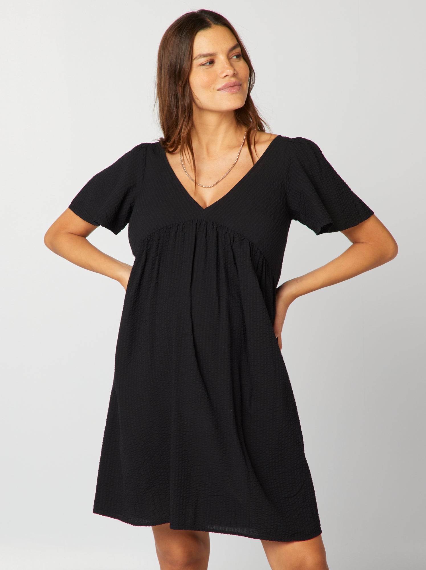 Vestito corto per l'allattamento in maglia testurizzata - nero