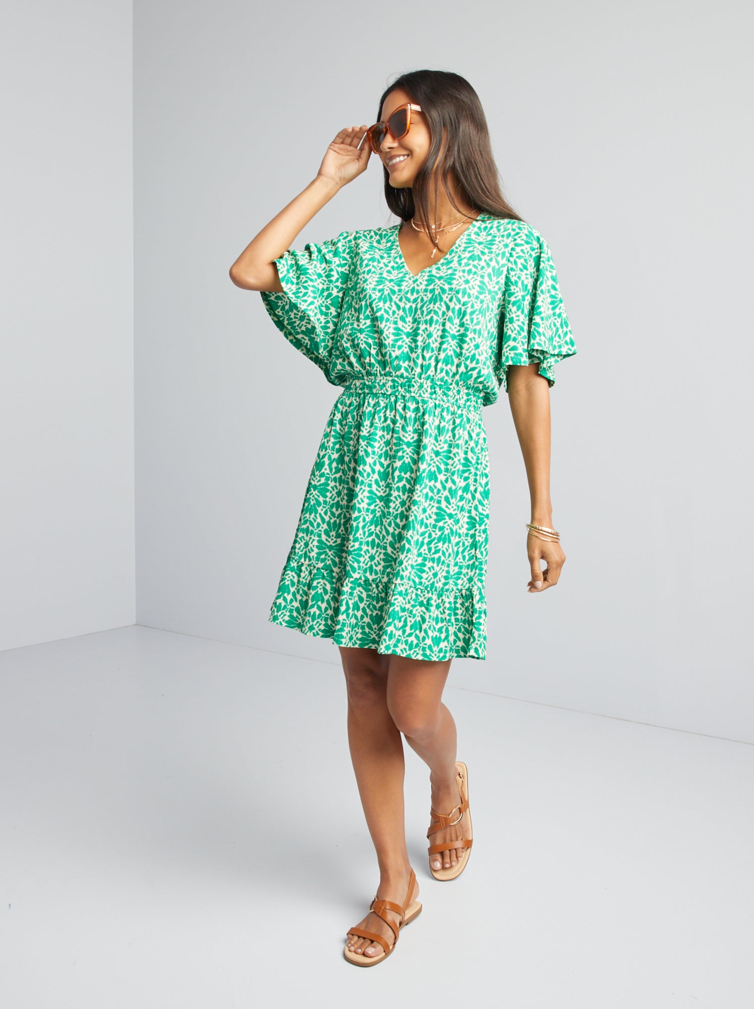 Vestito corto stampato con volant - VERDE
